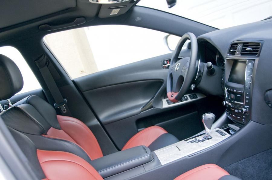  Lexus IS-F 2008 года  (фото 316 из 376)